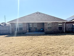 9401 NW 87th St, Yukon