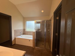 19132 Cottonwood Ct, Edmond