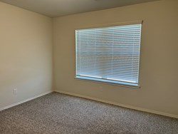 11016 NW 100th St, Yukon