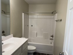 11016 NW 100th St, Yukon