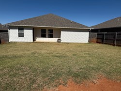 11016 NW 100th St, Yukon