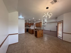616 Morningside Dr, Yukon