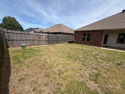 616 Morningside Dr, Yukon