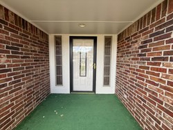 616 Morningside Dr, Yukon