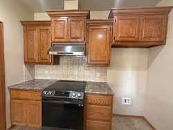 616 Morningside Dr, Yukon