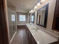 616 Morningside Dr, Yukon
