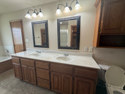 616 Morningside Dr, Yukon