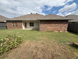 616 Morningside Dr, Yukon