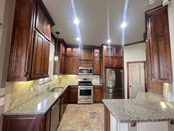 11713 SW 14th St, Yukon