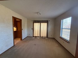 1940 Ives Way, Choctaw