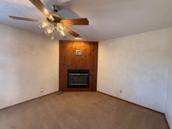 1940 Ives Way, Choctaw