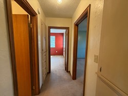 1940 Ives Way, Choctaw