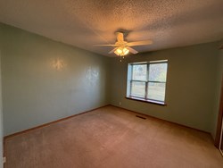 1940 Ives Way, Choctaw