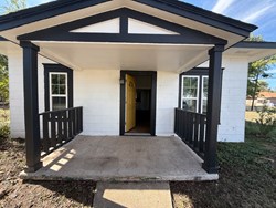 105 S Magnolia St, Crescent