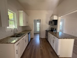 105 S Magnolia St, Crescent