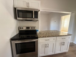 105 S Magnolia St, Crescent