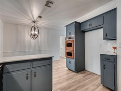 39 E 21st St, Edmond