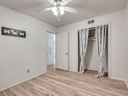 39 E 21st St, Edmond