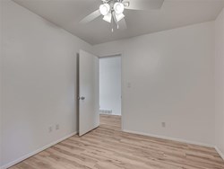 39 E 21st St, Edmond