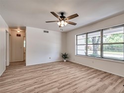 39 E 21st St, Edmond