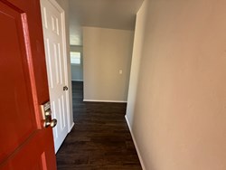 5813 NW 66th St, Warr Acres