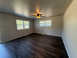 5813 NW 66th St, Warr Acres