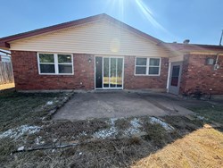 5813 NW 66th St, Warr Acres