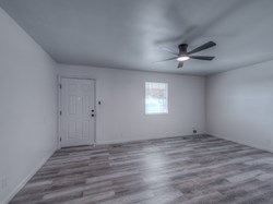 1131 S 124th E Ave, Tulsa