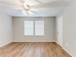 1116 Abigail Ct, Edmond