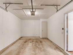 1116 Abigail Ct, Edmond