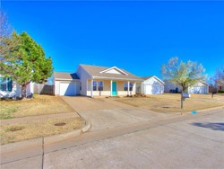 1116 Abigail Ct, Edmond