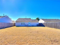 1116 Abigail Ct, Edmond