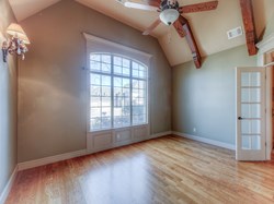 8680 E 105th Ct, Tulsa