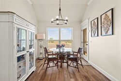 2253 N Payton Ct, Mustang