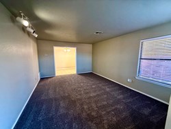 242 Barrett Pl, Edmond