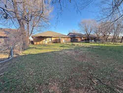 242 Barrett Pl, Edmond