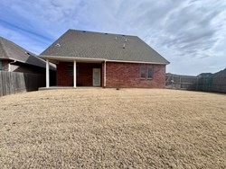 1463 Hickory Trail, Piedmont
