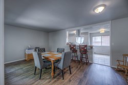 6712 E 51st Pl, Tulsa