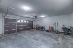 6712 E 51st Pl, Tulsa