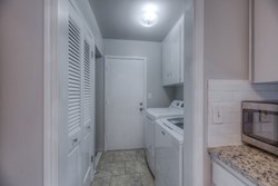 6712 E 51st Pl, Tulsa
