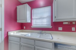 1712 W 57th Pl, Tulsa