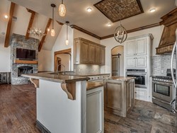 701 Tacoma Bridge Ct, Edmond