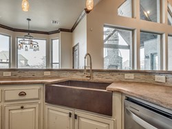 701 Tacoma Bridge Ct, Edmond