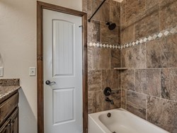 701 Tacoma Bridge Ct, Edmond