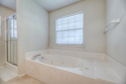 19719 E 45th St, Broken Arrow