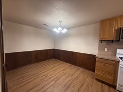 1015 Swan Lake Ct, Edmond