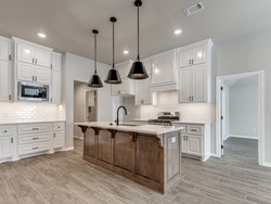 8401 Hazelwood Way, Edmond