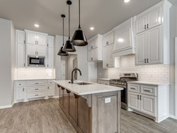 8401 Hazelwood Way, Edmond