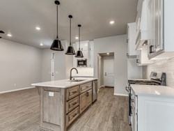 8401 Hazelwood Way, Edmond