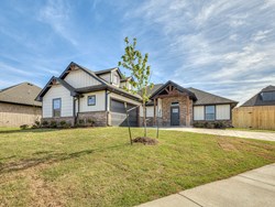 8401 Hazelwood Way, Edmond